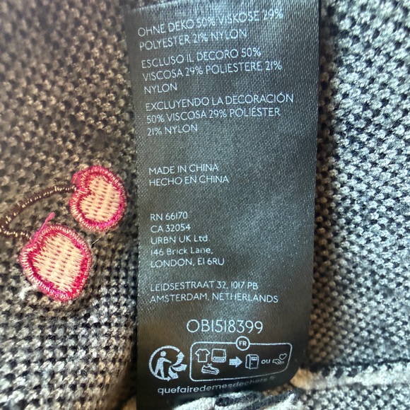 Maeve Anthropologie Sweater Vest Women’s L Gingham Embroidered Cherries - Picture 9 of 14